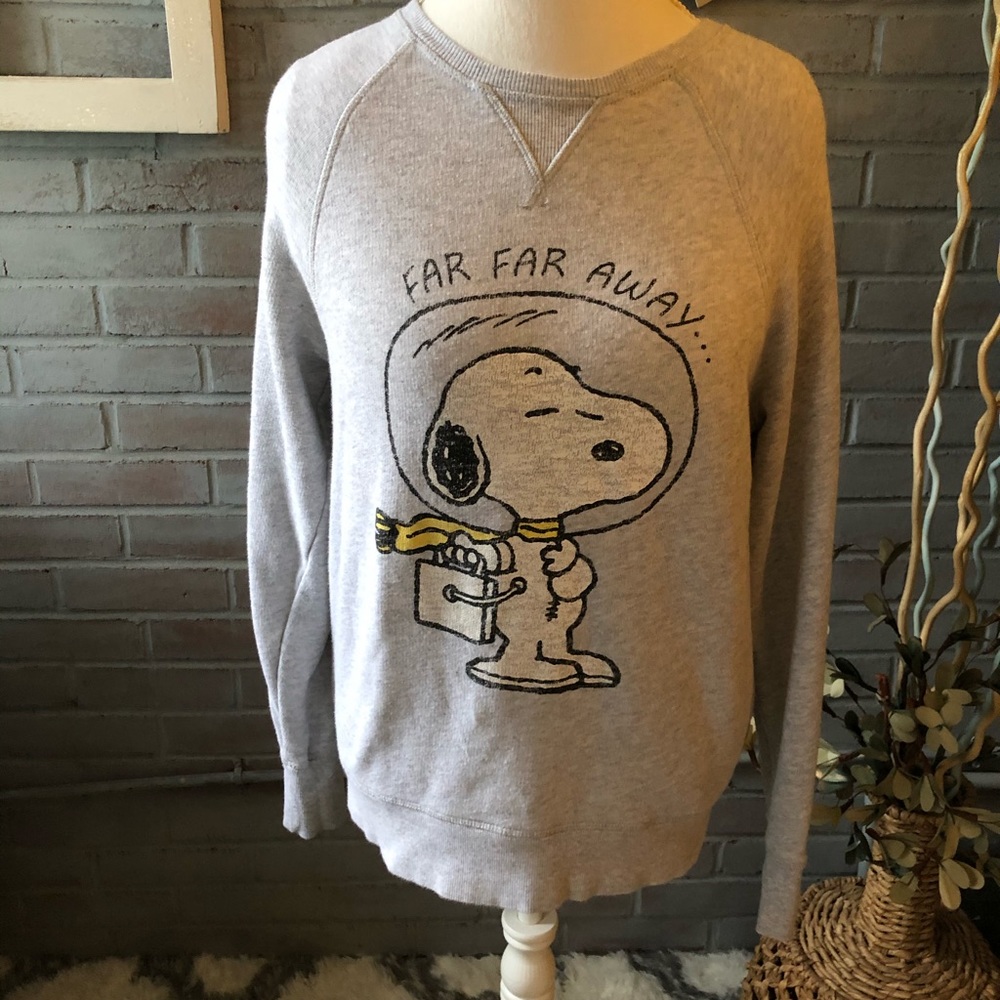 H&M Woman’s Grey Snoopy Sweatshirt Size S